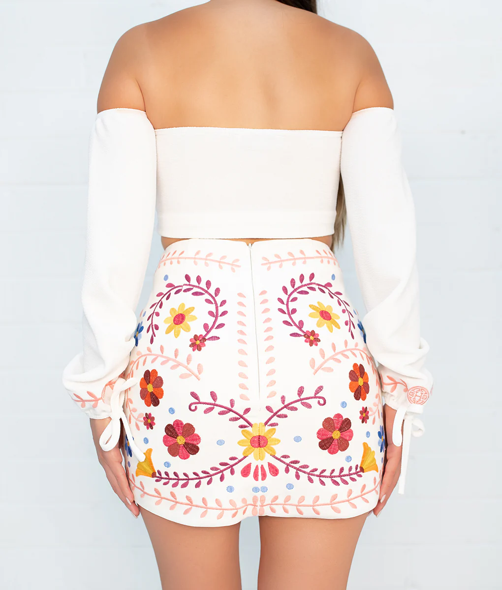Catrina Embroidered Skirt - Image 4